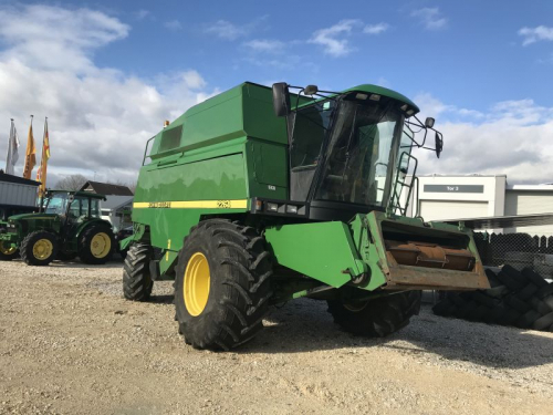 Комбайн JOHN DEERE 2264 - 1