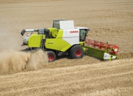 Комбайн CLAAS tucano (262)