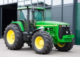 Трактор JOHN DEERE 8400 (191)