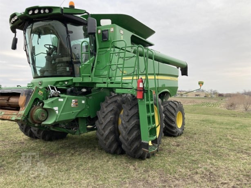 Комбайн JOHN DEERE S670 - 1