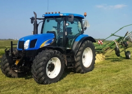 Трактор NEW HOLLAND 6020 (104)