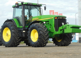 Трактор JOHN DEERE 8440 (470)