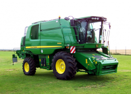 Комбайн JOHN DEERE W650 (1050)
