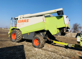 Комбайн CLAAS lexion 480 (2421)